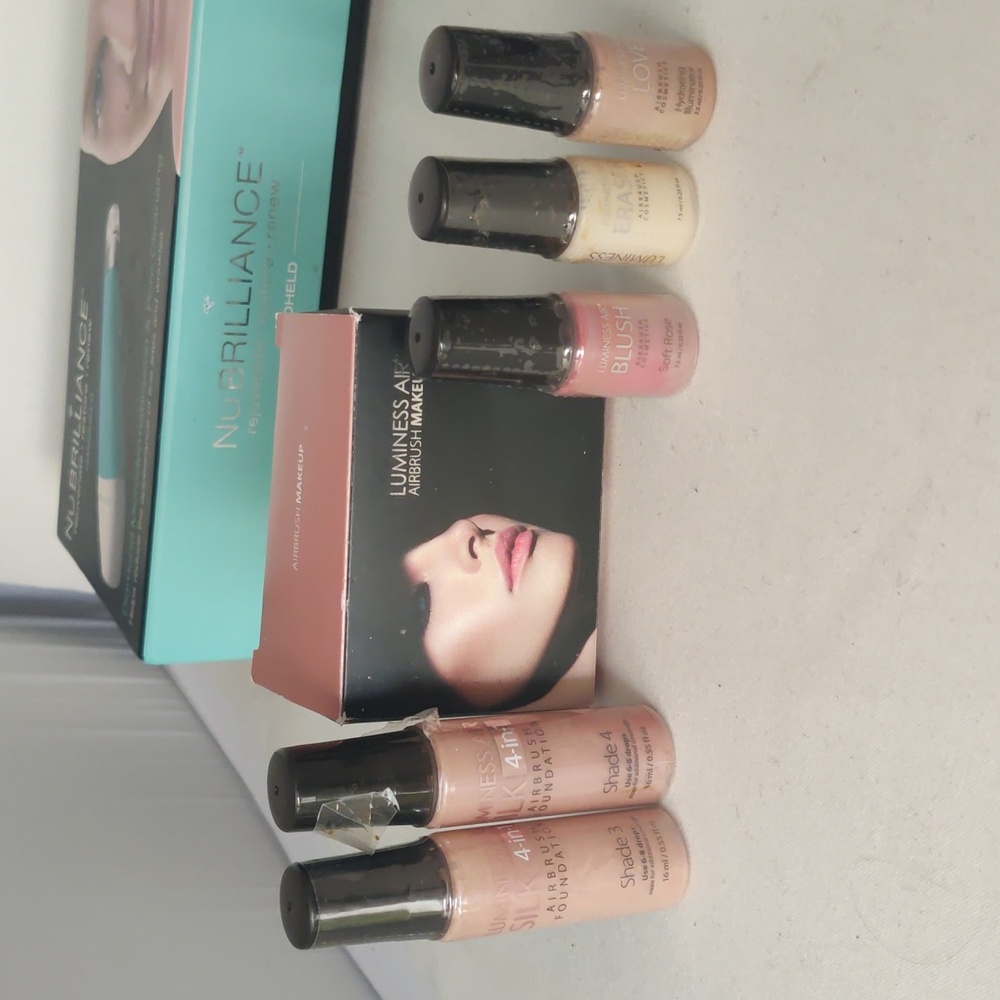 LUMINOUS AIR airbrush MAKEUP Medium Shade 3 blush eraser Love NEW Shade 4 open